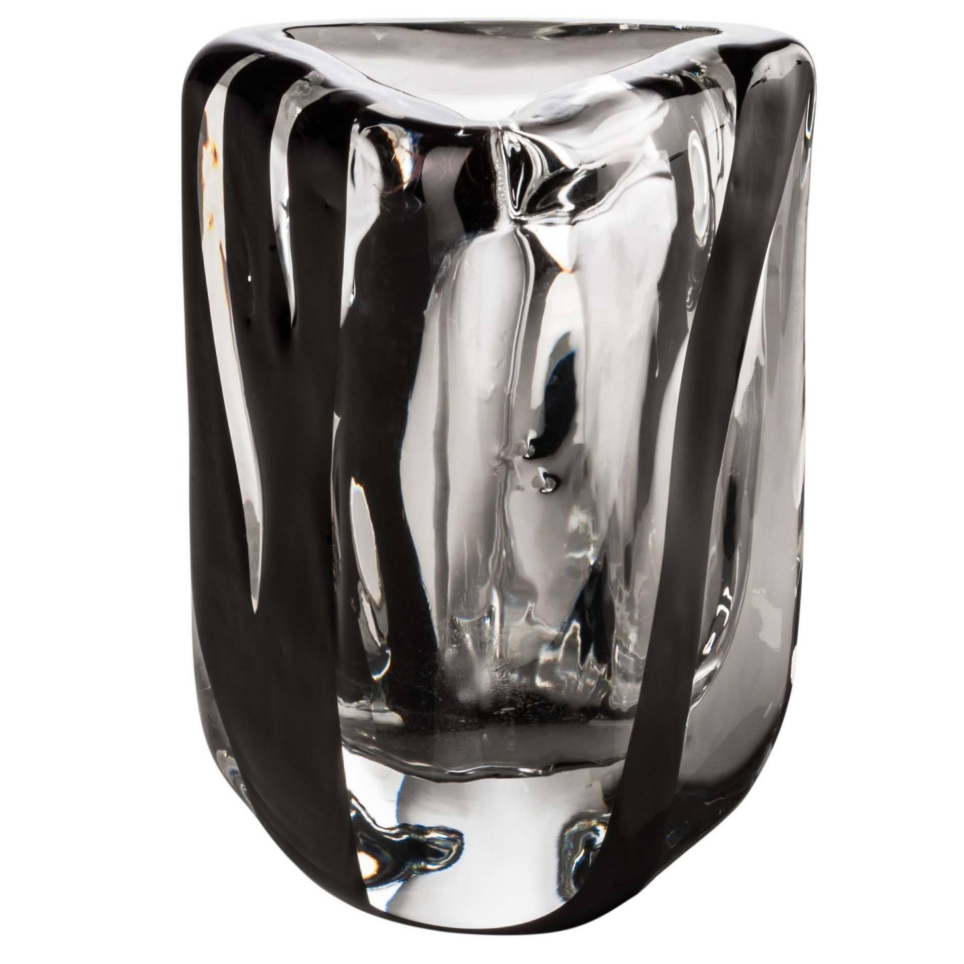 Extra-Small Triangolo Vase in Clear and Black by Peter Marino & Venini