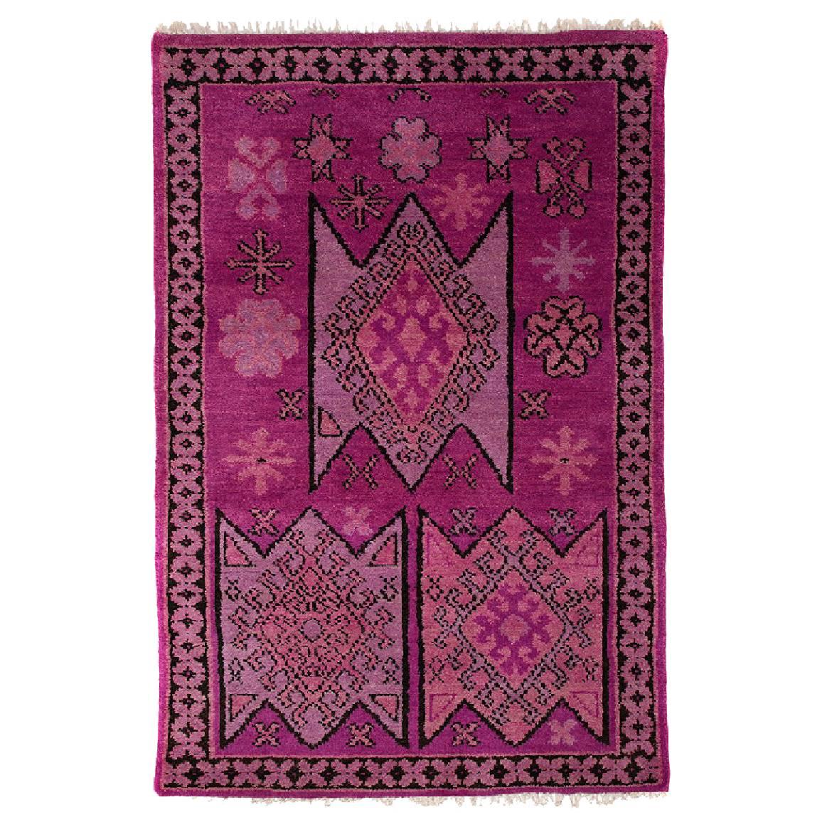 Aelfie Hand Knotted Turkish Inspired Lavender and Pink Wool Rug 5'x8'