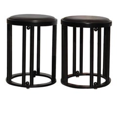 Paire de tabourets en bois cintré de Josef Hoffmann 1907 pour Cabaret Fledermaus, Vienne