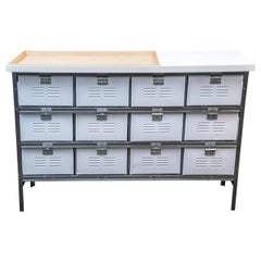 Industrial Storage Bins/Cabinets/Lockers