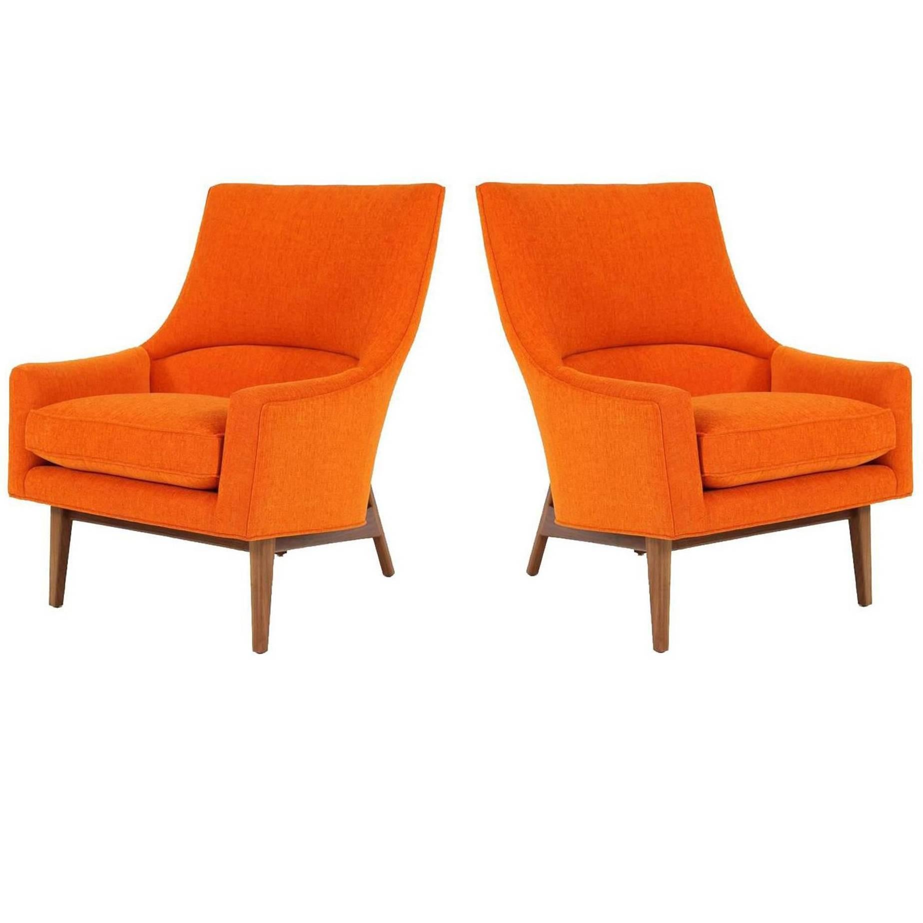 Pair of Cedrick Lounge Chairs For Sale
