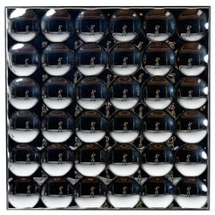 Verner Panton Style Versilberter Acrylspiegel mit 36 Blasen in Chromrahmen:: 1970er Jahre