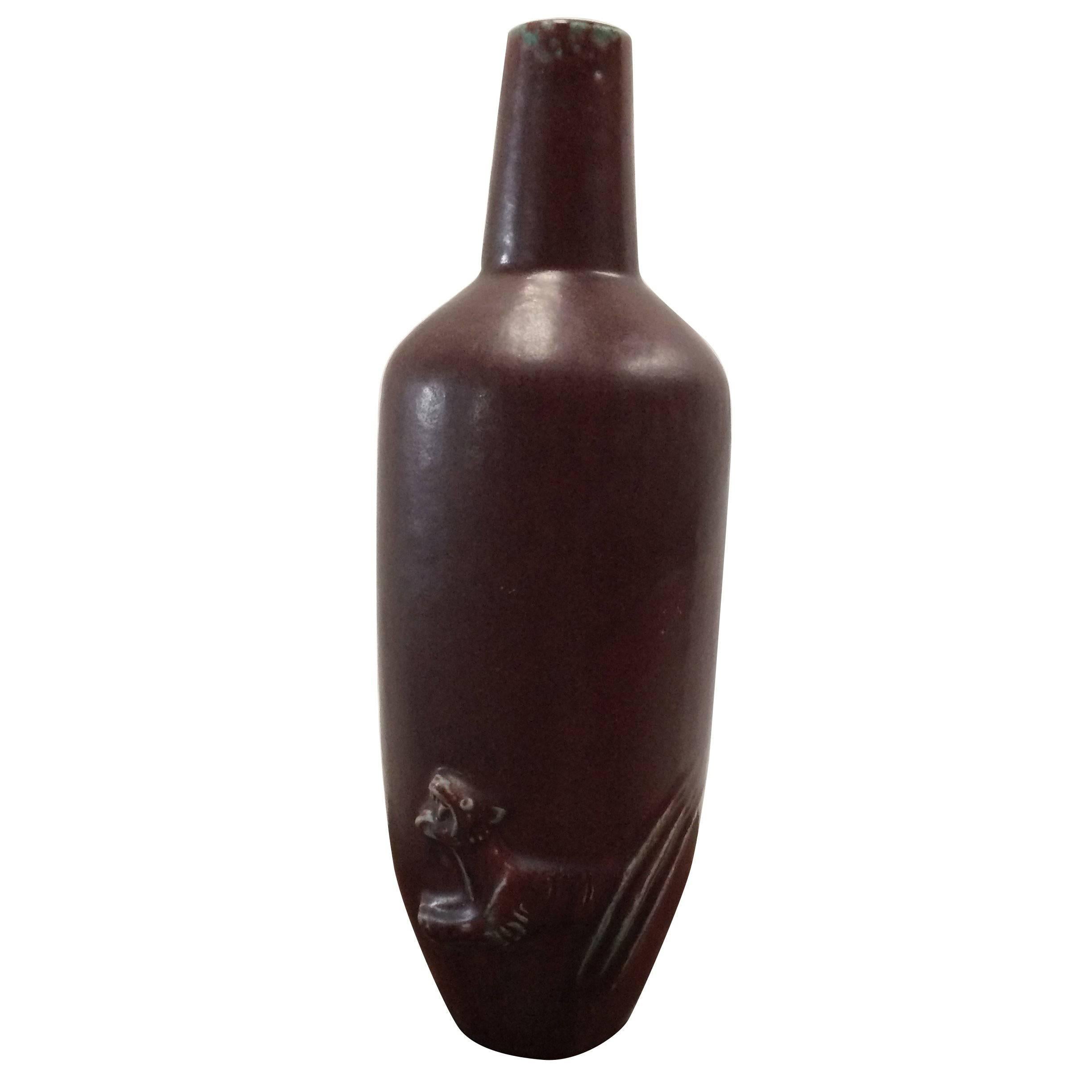 Grand vase émaillé sang de bœuf des années 1920-1930 de Jais Nielsen pour Royal Copenhagen en vente