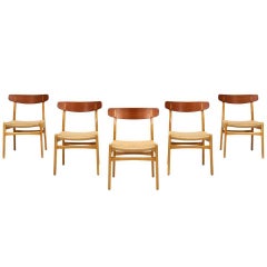 Hans J. Wegner CH-23 Dining Chairs for Carl Hansen & Søn