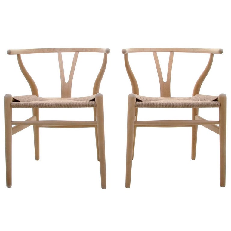 CH24, Wishbone Chairs by Hans J Wegner for Carl Hansen & Son in 1949, Pair For Sale