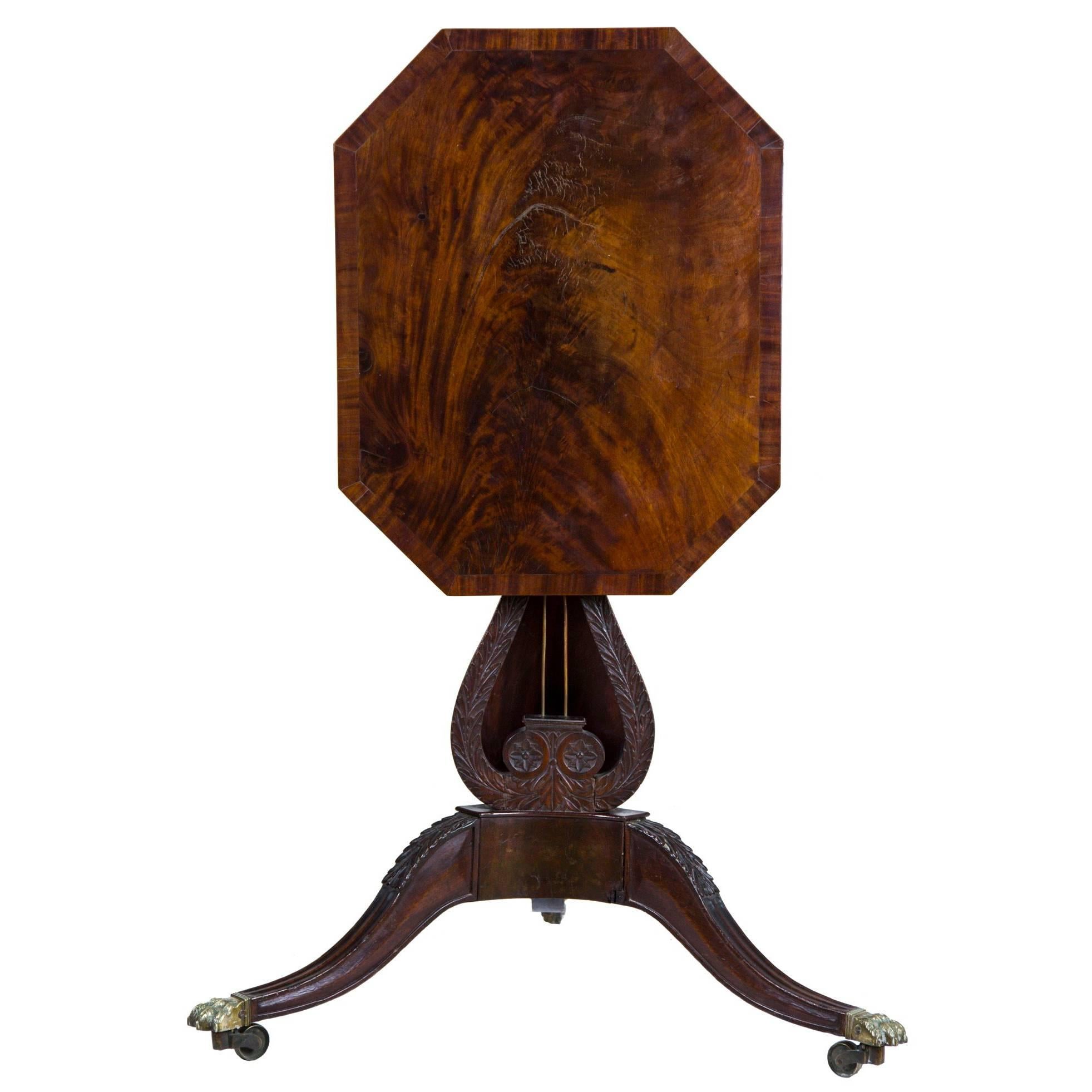 Very Fine and Rare Classical Carved Mahogany Tilt-Top Table, circa 1810 For Sale