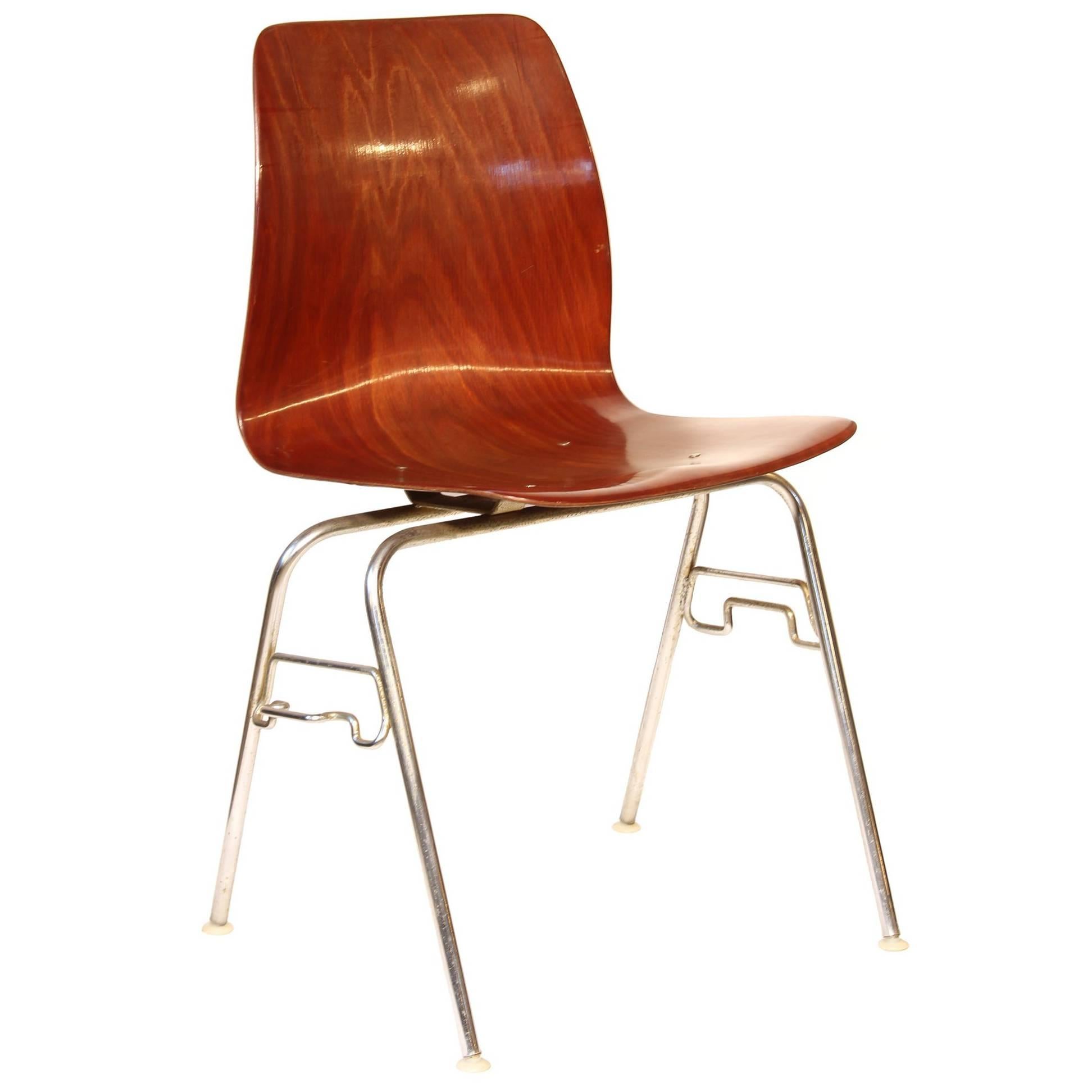 Pagholz-Stuhl aus gebogenem Sperrholz im Angebot
