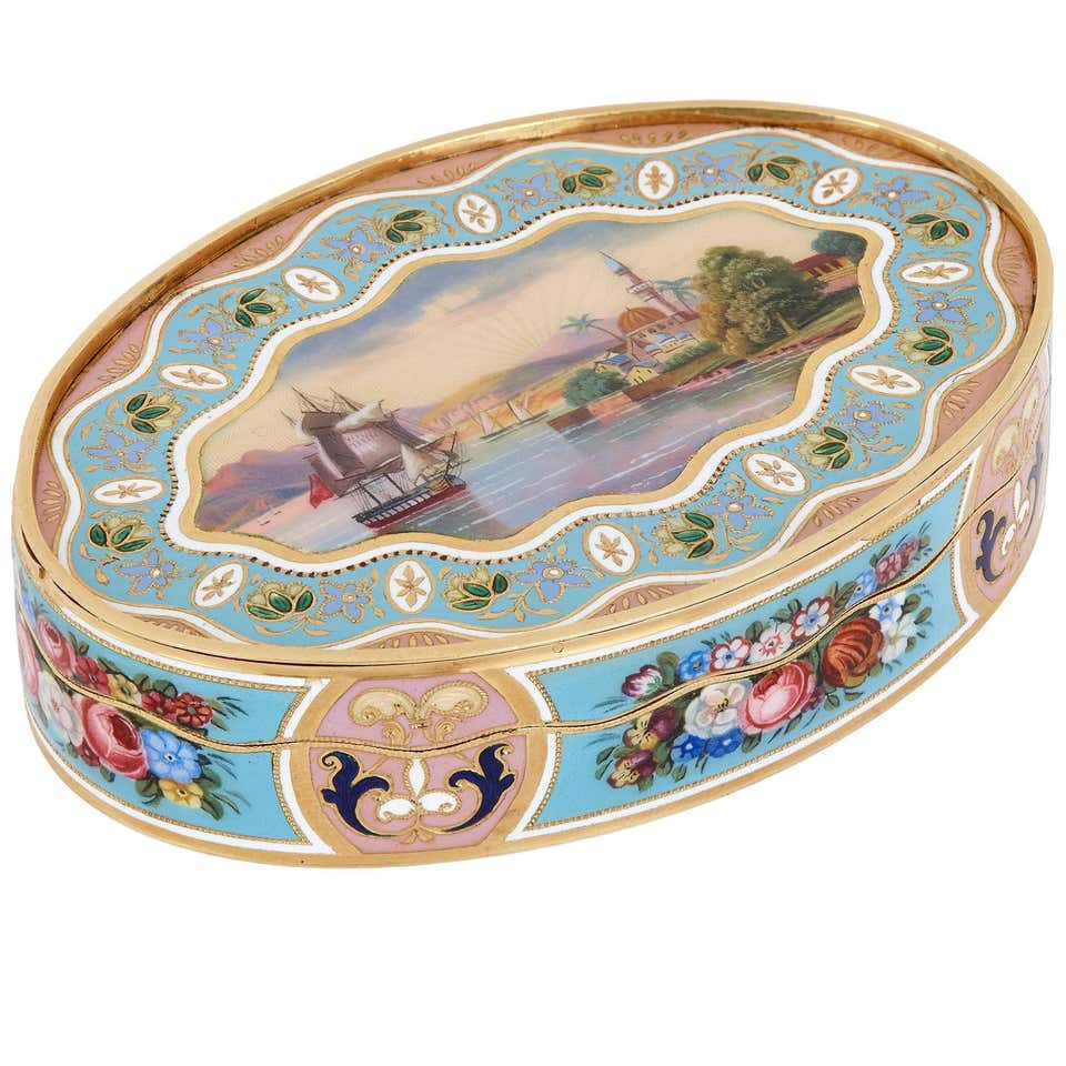 Early 19th Century Snuff Boxes and Tobacco - 51 For Sale at 1stdibs