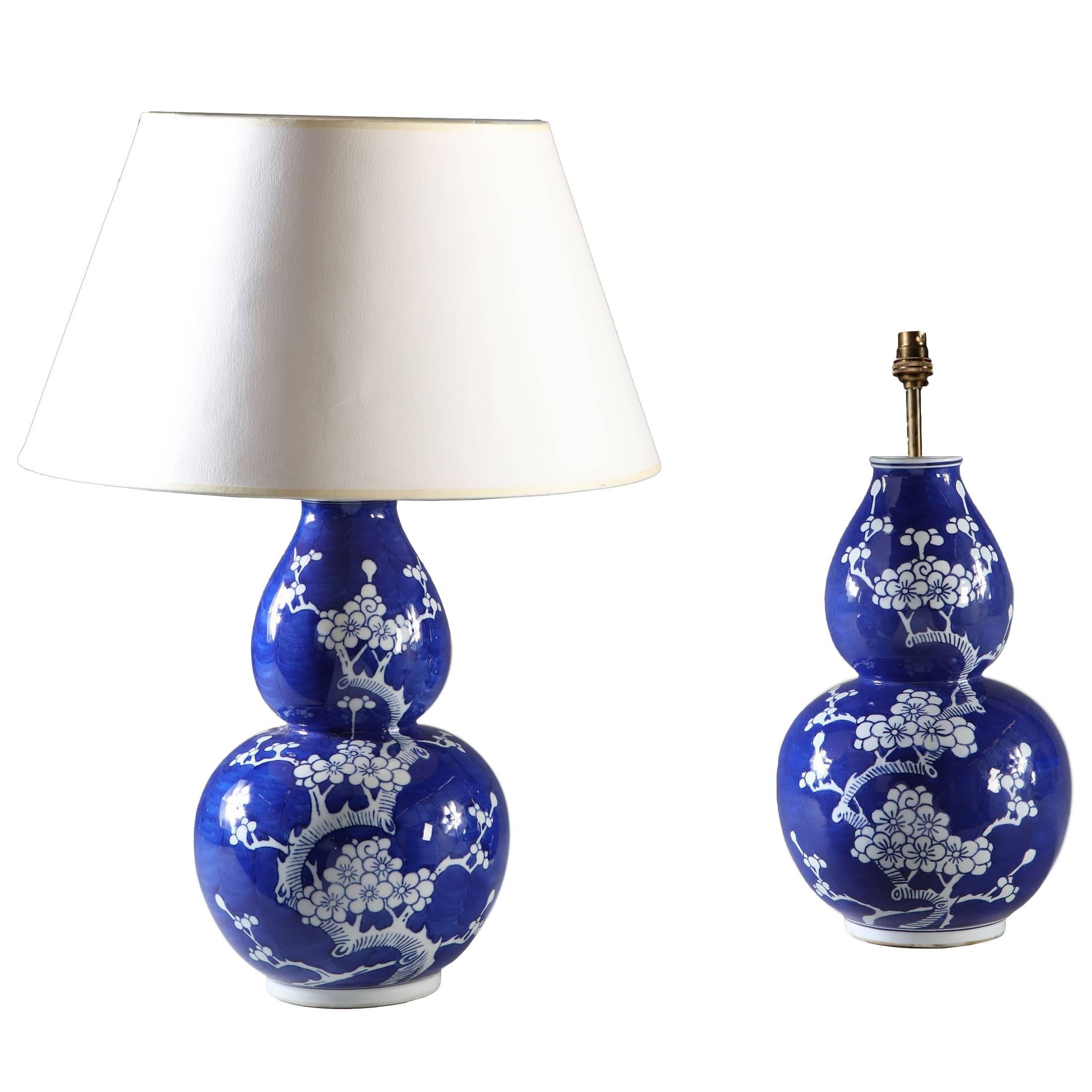 Pair of Double Gourd Chinese Lamps