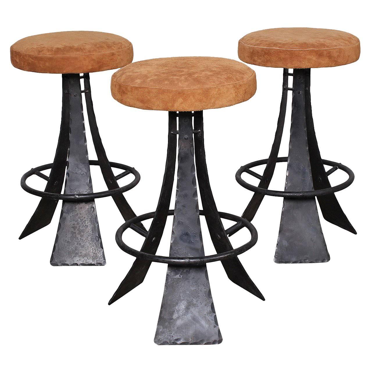 Taburetes de bar de acero forjado Diseñados por John Baldasare en venta
