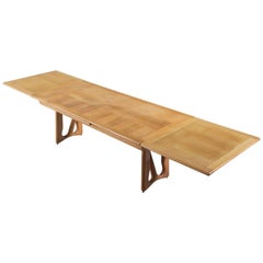 Guillerme & Chambron Extendable Dining Table in Oak