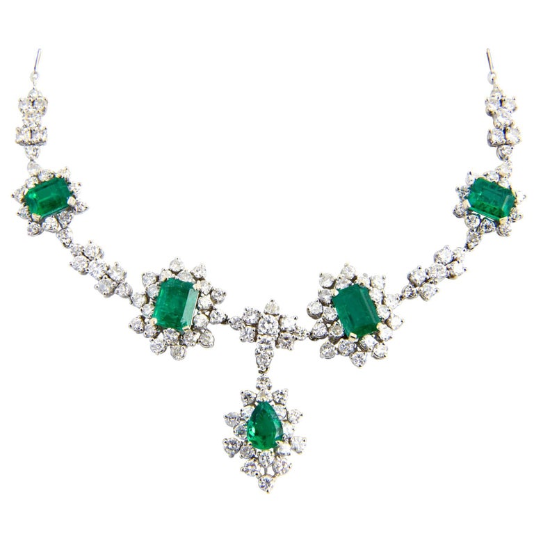 1950s Zambian Emerald, Diamond and Gold Necklace, Red Carpet Style GIA Cert For Sale