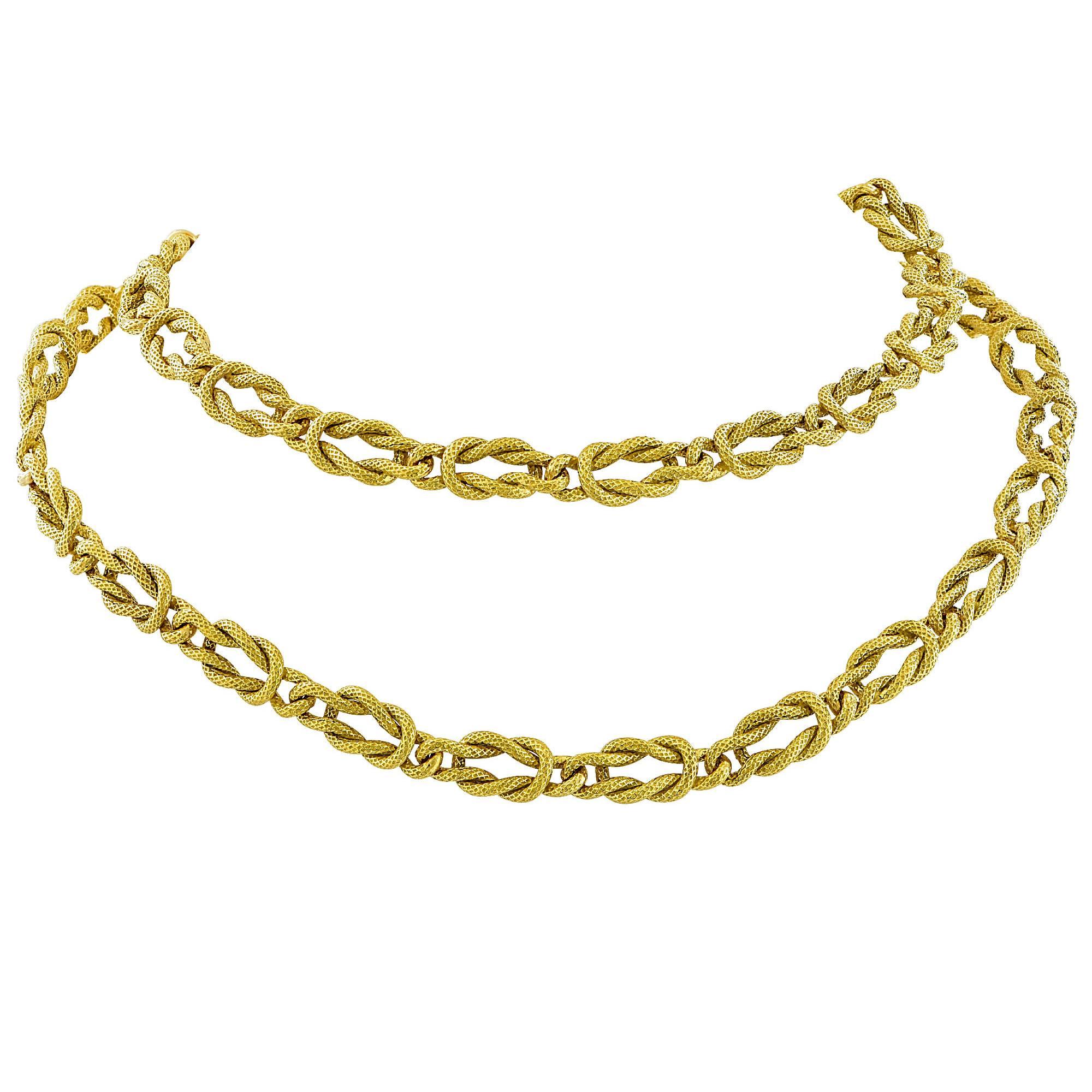 Gold Knot Link Necklace