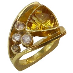 Michael Kneebone Golden Beryl Diamond Flared Shank Cluster Ring