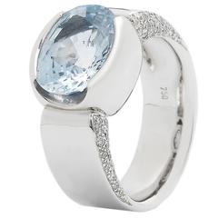 Lucienne Jesse Light Blue Sapphire Diamond Gold Ring