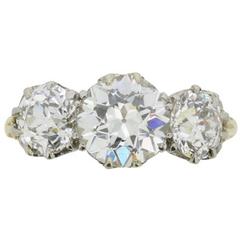 Victorian 3.40 Carat Three Stone Old Cut Diamond Ring c.1880s 12