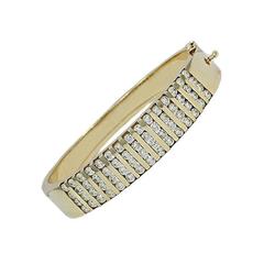 Round Brilliant Diamond Channel Set Yellow Gold Bracelet