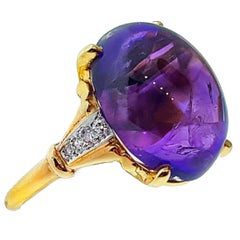 Raymond Yard Amethyst Yellow Gold Ring