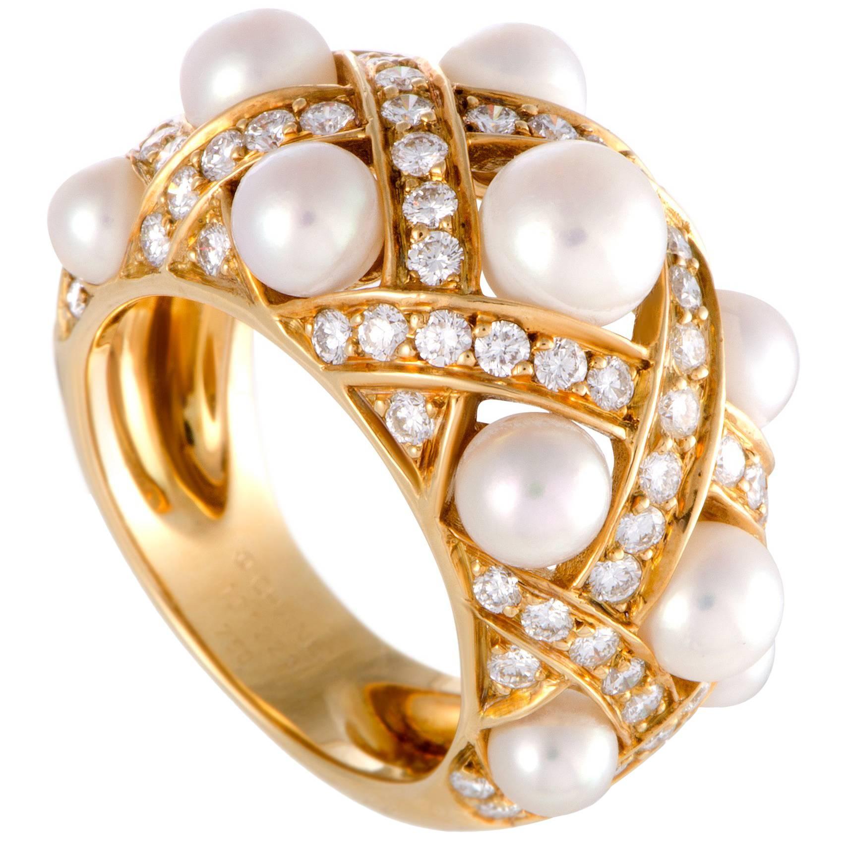 Chanel Baroque Matellase Diamond and Pearl Yellow Gold Band Ring