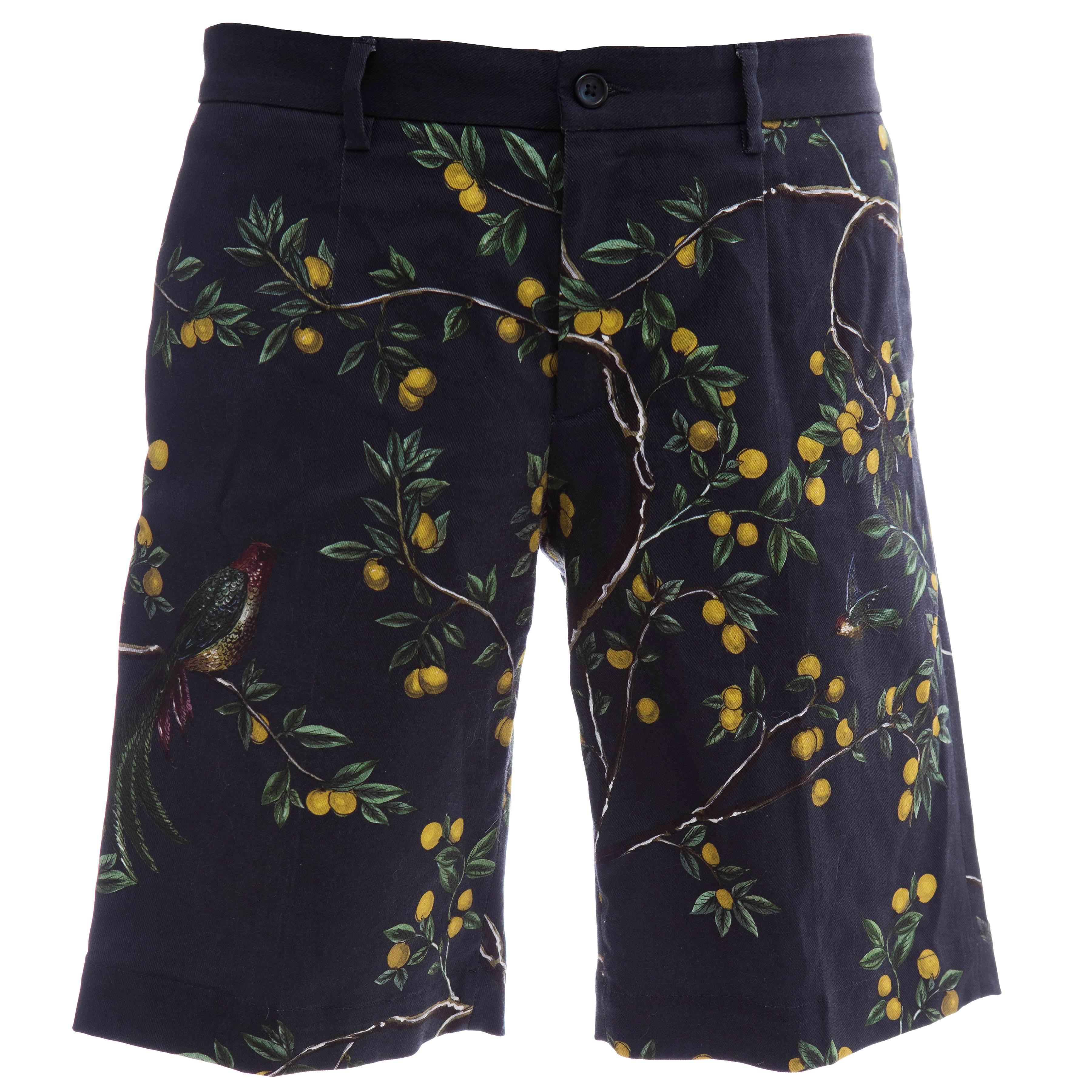 Dolce & Gabbana Men's Black Printed Birds Lemons Cotton Shorts, Spring 2016