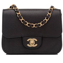 CHANEL CC Filigree Small Flap Caviar Leather Crossbody Bag Black