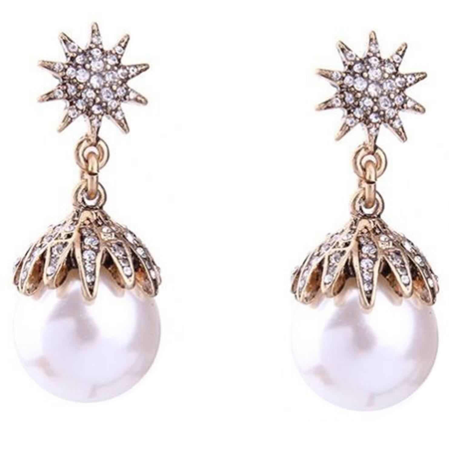 Chic Oscar De La Renta Faux Pearl and Faux Diamond Statement Earrings