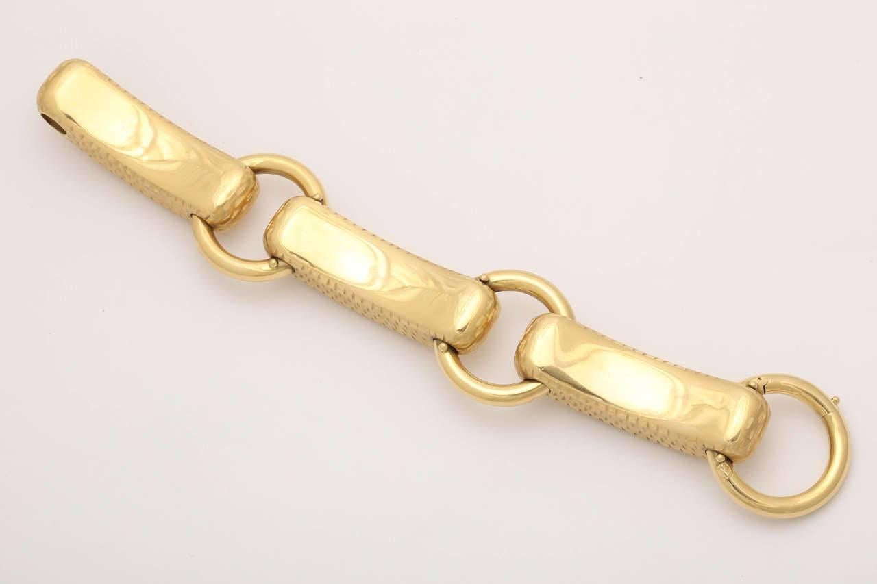 Women's Italian 18-Karat Gold Retro Bracelet with Hand-Cut Design For Sale
