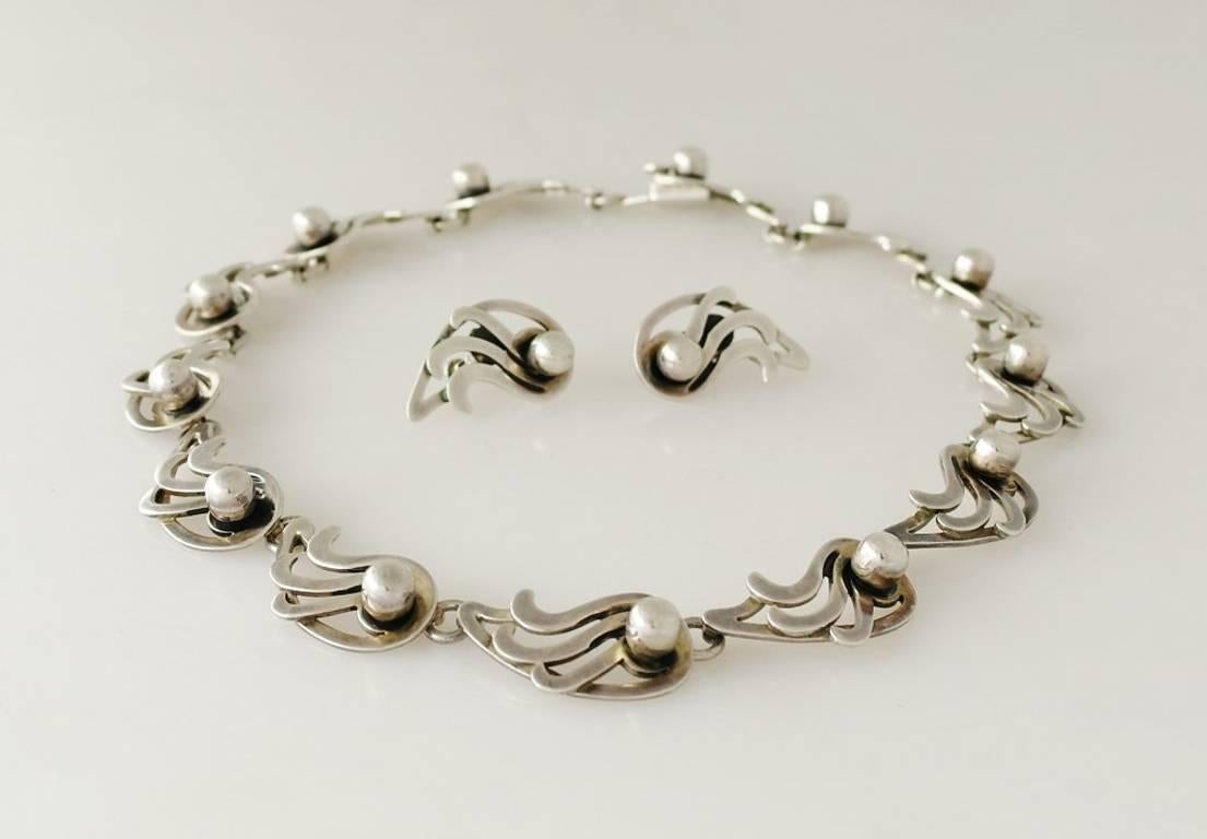 Women's Rancho Alegre Taxco Sterling Silver Necklace & Earrings Set For Sale