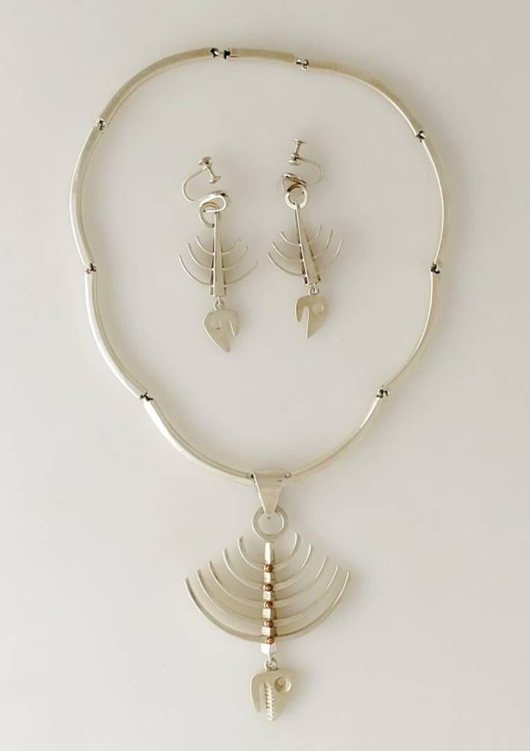 Los Castillo Taxco Sterling Silver Skeletal Fish Necklace & Earrings For Sale 1
