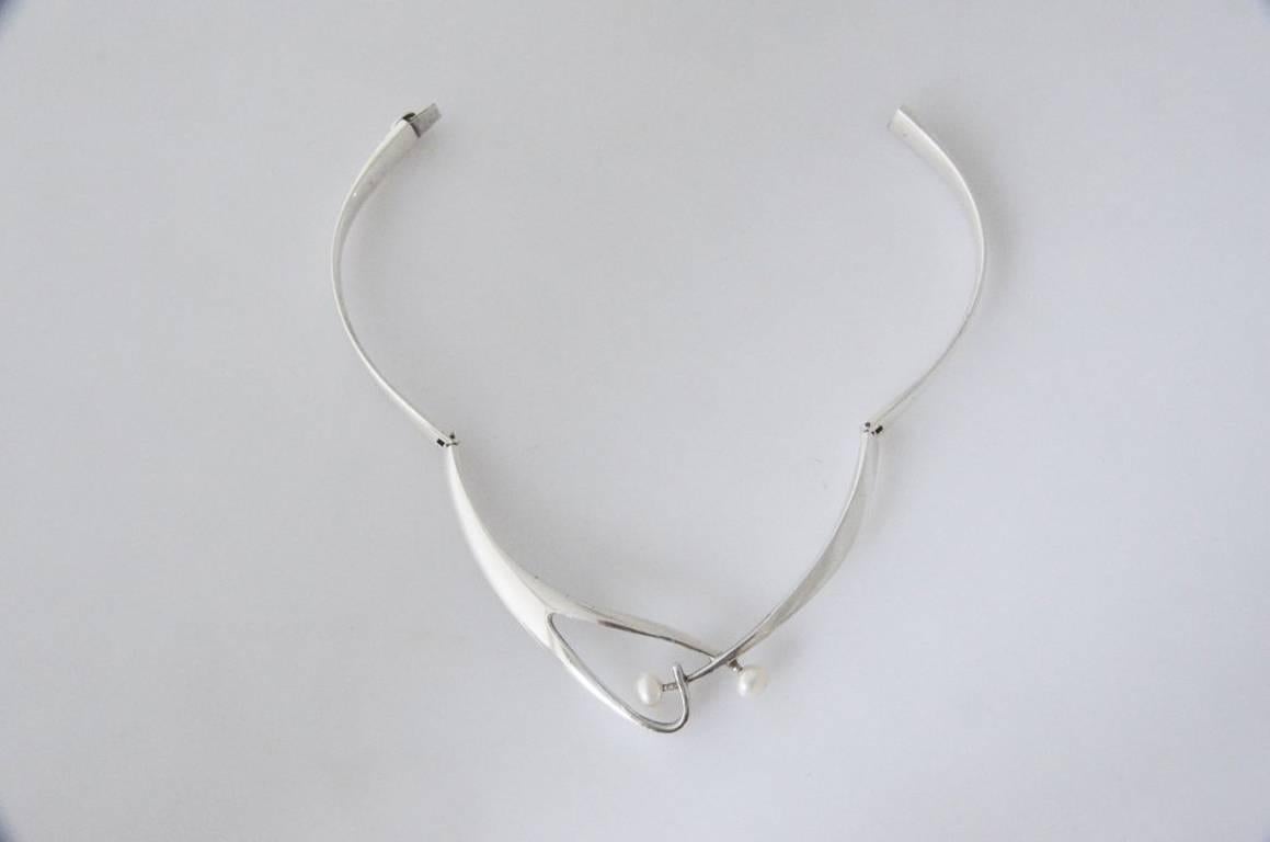 Women's or Men's Sigi Pineda Necklace Taxco Sterling Silver Pearl 1960 For Sale