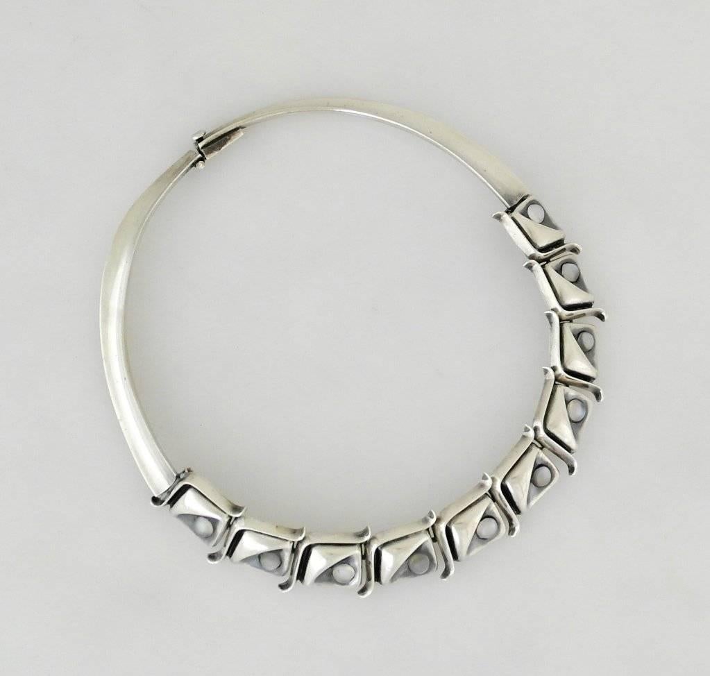 Antonio Pineda .970 Silver & Moonstone Necklace In Excellent Condition For Sale In New York, NY