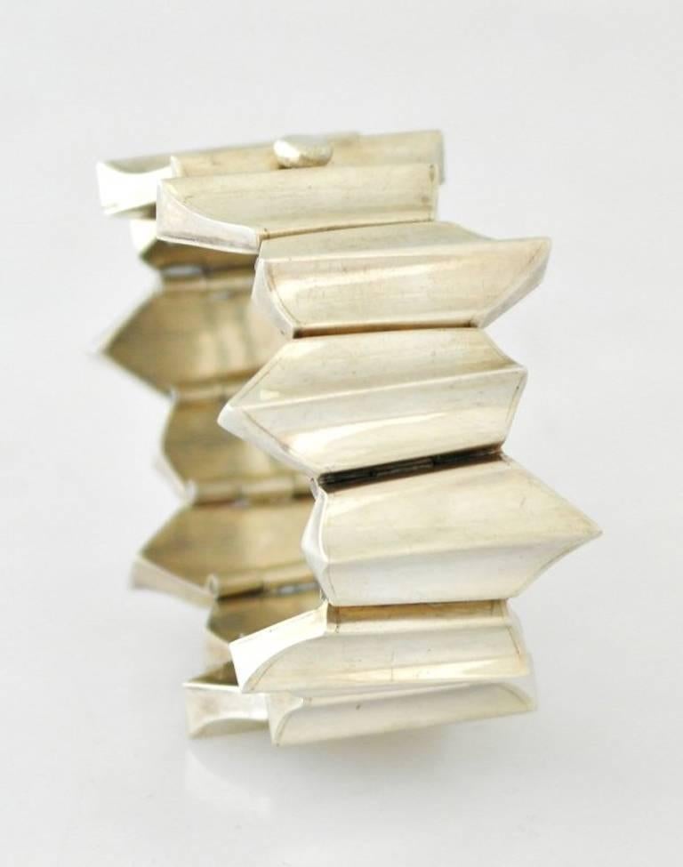 Antonio Pineda .970 Silver Modernist Bracelet For Sale 3