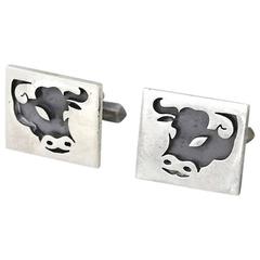 Vintage Antonio Pineda .970 Silver Bull Market Motif Cufflinks