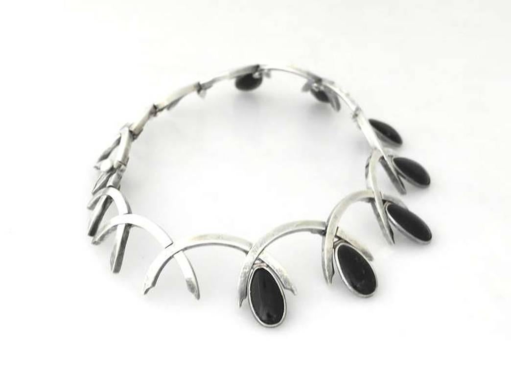 Antonio Pineda Onyx .970 Silver Necklace In Excellent Condition For Sale In New York, NY