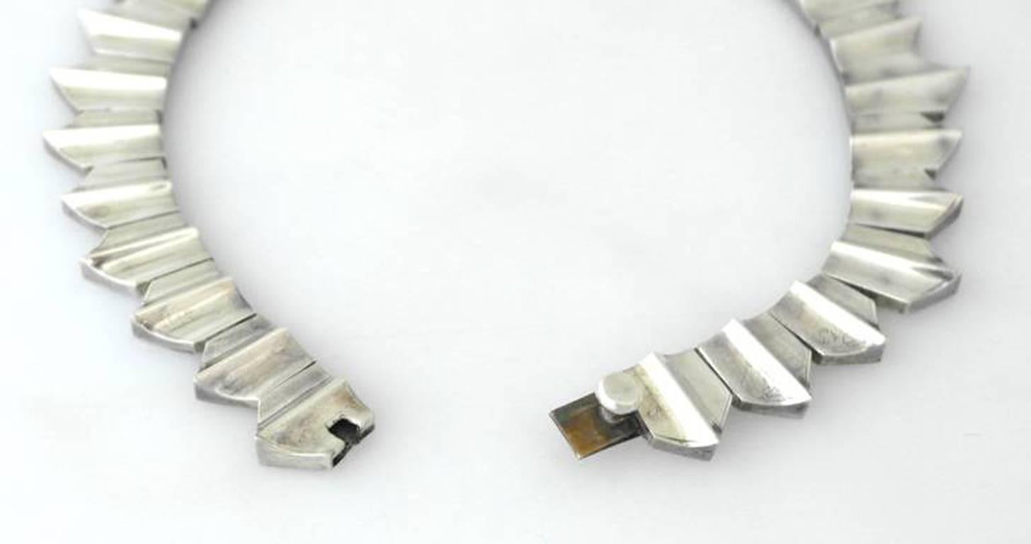 Antonio Pineda .970 Chevron MotifSilver Necklace 1965 - MATCHING BRACELET AVAIL For Sale 1