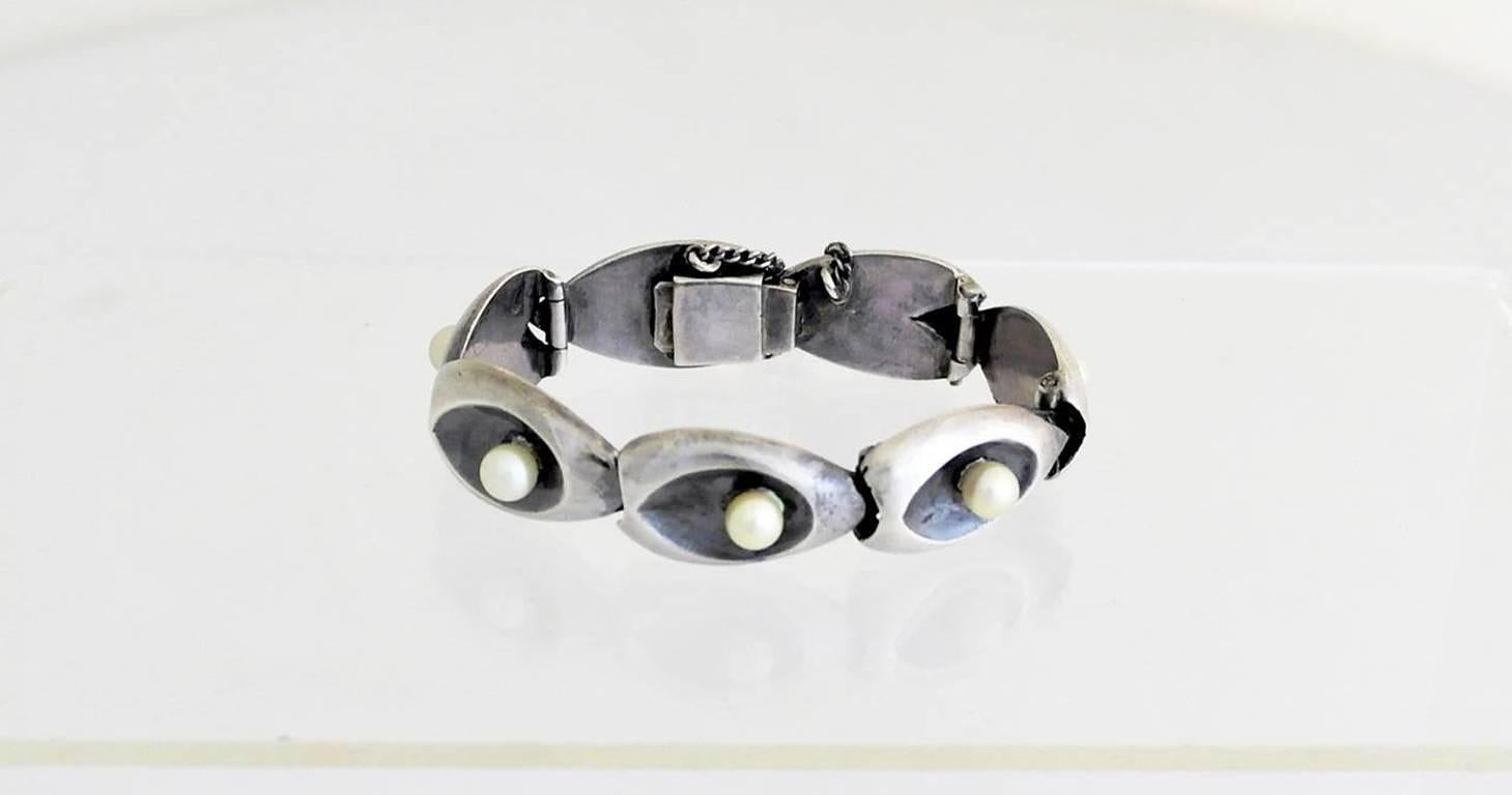 Antonio Pineda .970 Silver and Pearls Bracelet In Excellent Condition For Sale In New York, NY
