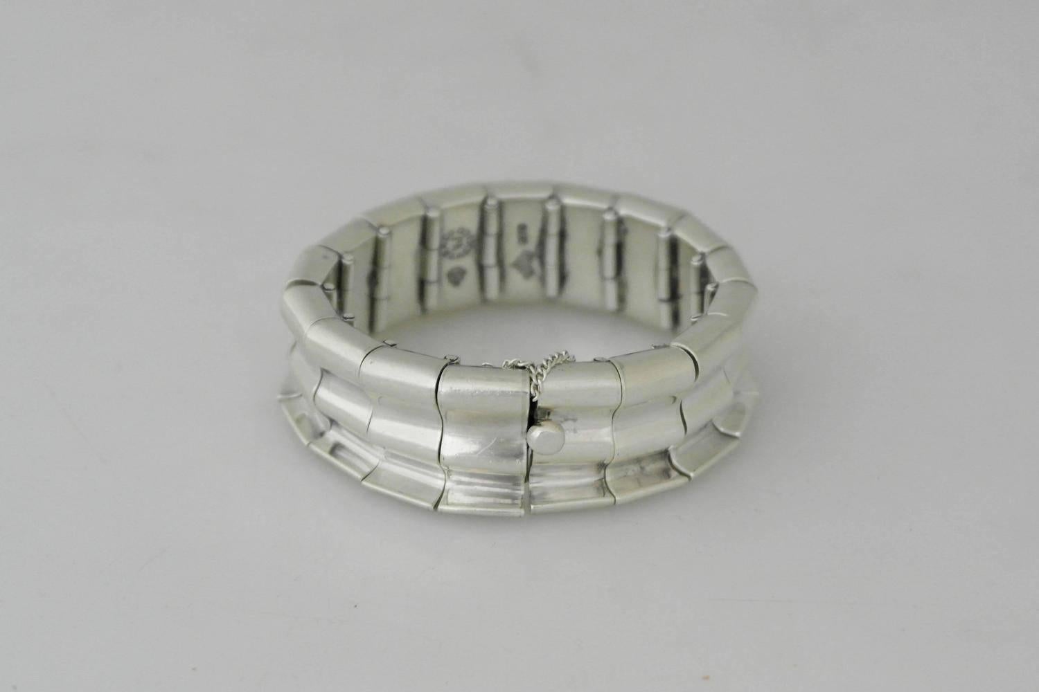 Antonio Pineda .970 (bettern than sterling) Silver Link Bracelet 1960 Taxco In Excellent Condition For Sale In New York, NY