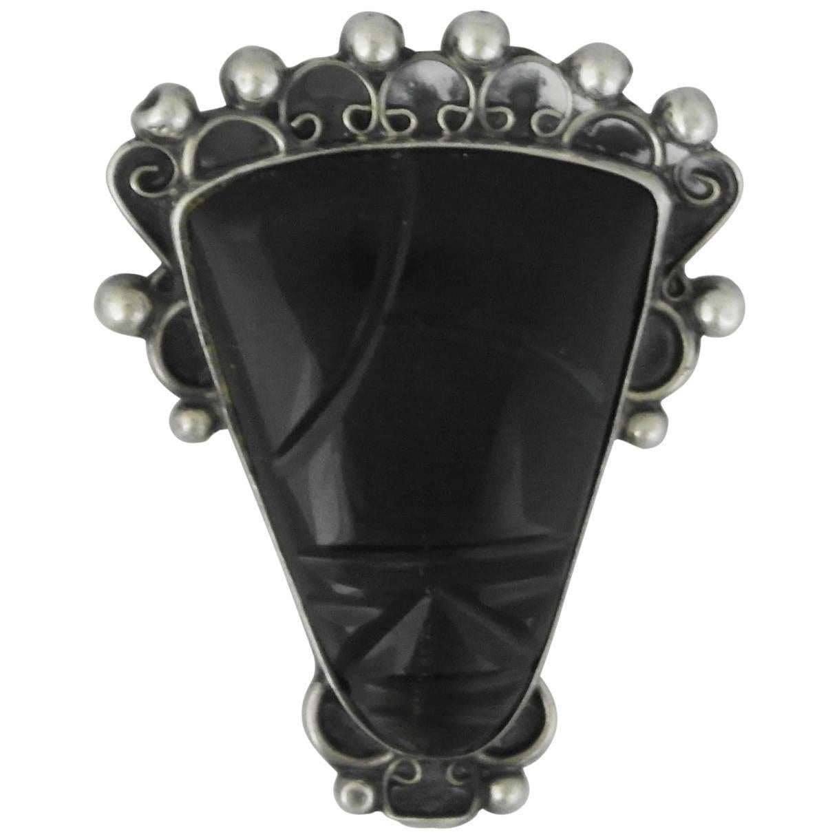 Los Ballesteros Onyx Sterling Silver Brooch For Sale