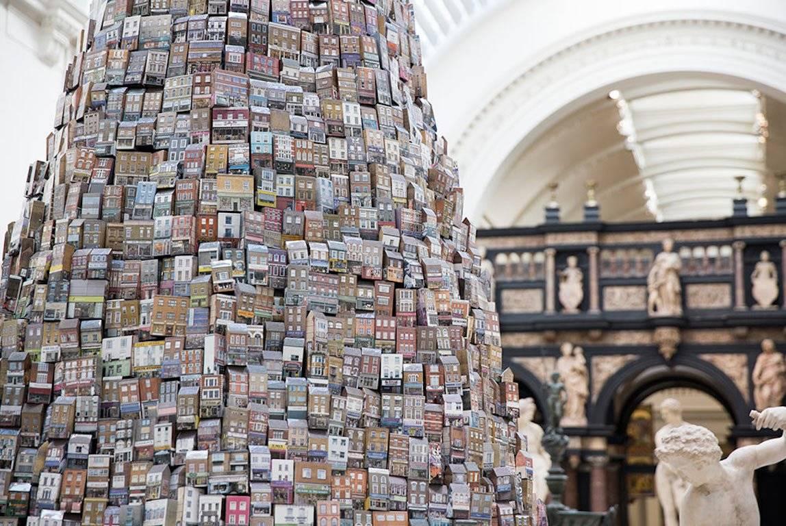 Tower of Babel Sculpture No. 0002, 34-35 New Bond Street by Barnaby Barford For Sale 2