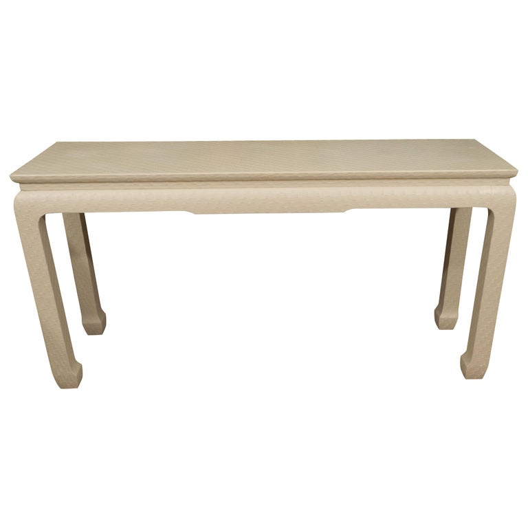 White Lacquered Console Table For Sale at 1stDibs