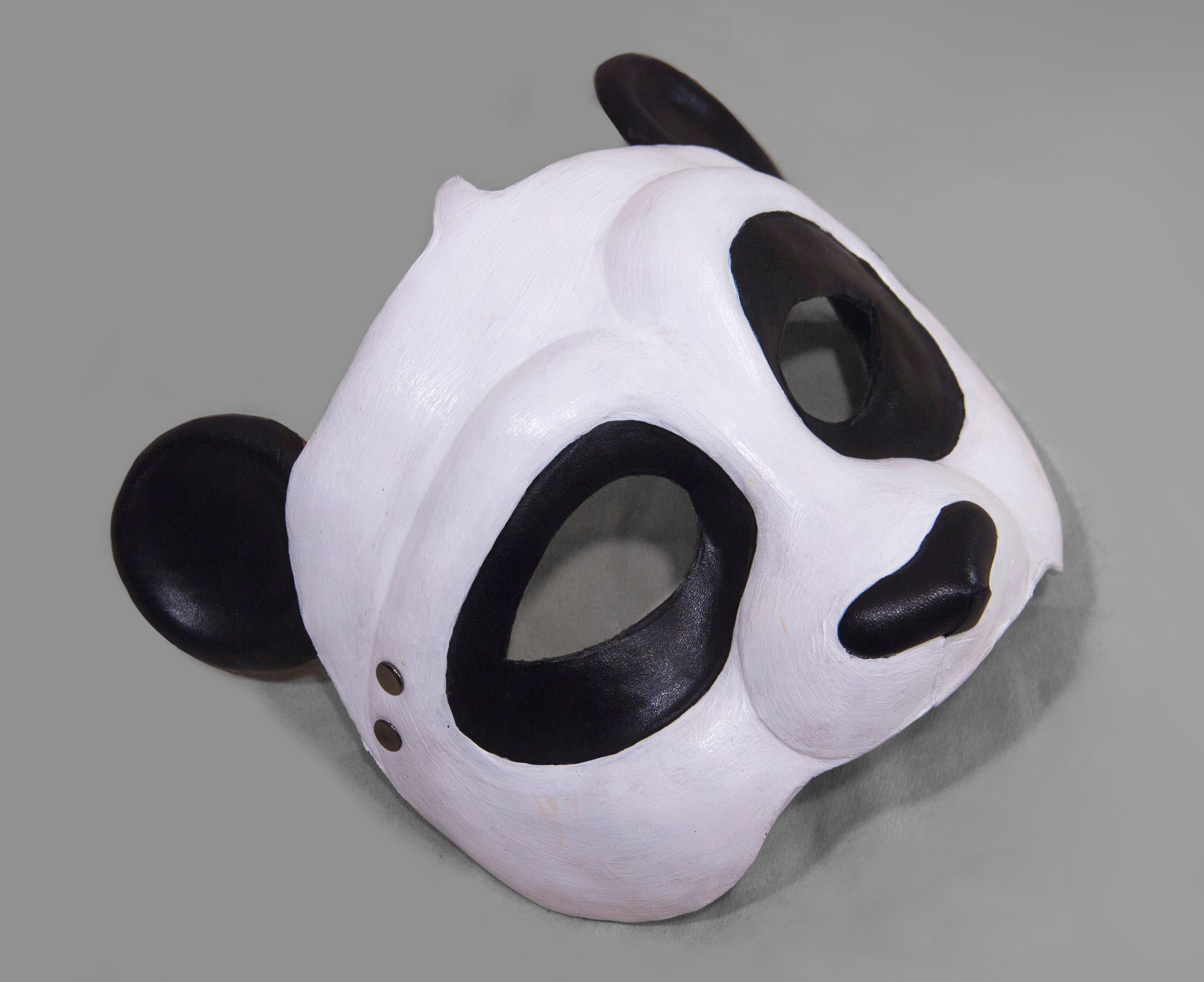 Note: This mask is Made to Order and takes around 1-2 weeks to complete. Custom measurements will be requested upon purchase to ensure a perfect fit!

Want this piece in a different color or need something unique for a special event? Just message me