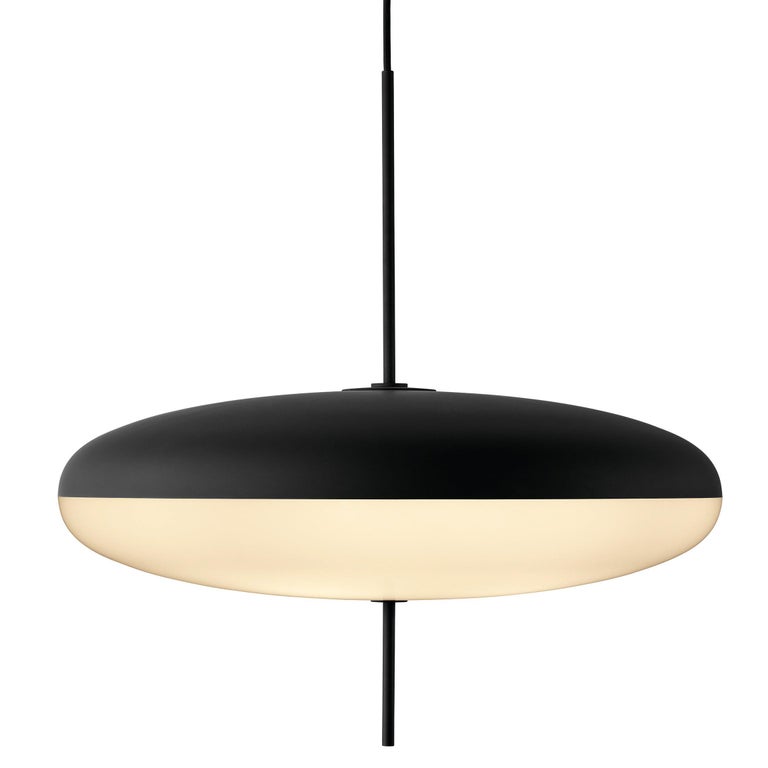 Gino Sarfatti Model No 2065 Ceiling Light In Black And White For Gino Sarfatti Model No 2065 Ceiling Light In Black And White For
