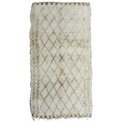 Vintage Moroccan Berber Rug with a Natural Ivory Wool and Olive Color Accent