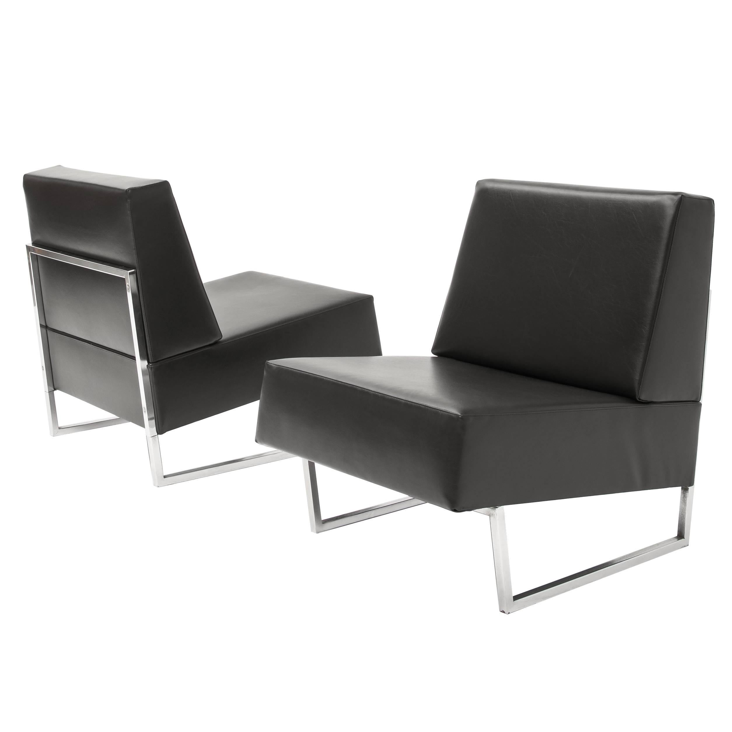 Pair of Courchevel chairs by Pierre Guariche For Sale