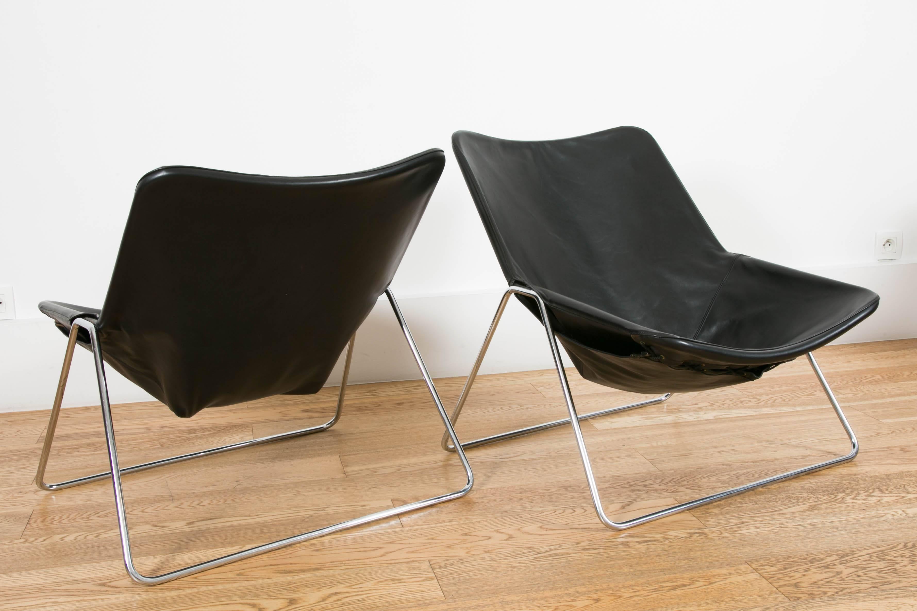 Mid-20th Century Pair of chairs G1 by Pierre Guariche - Airborne edition - 1953 For Sale