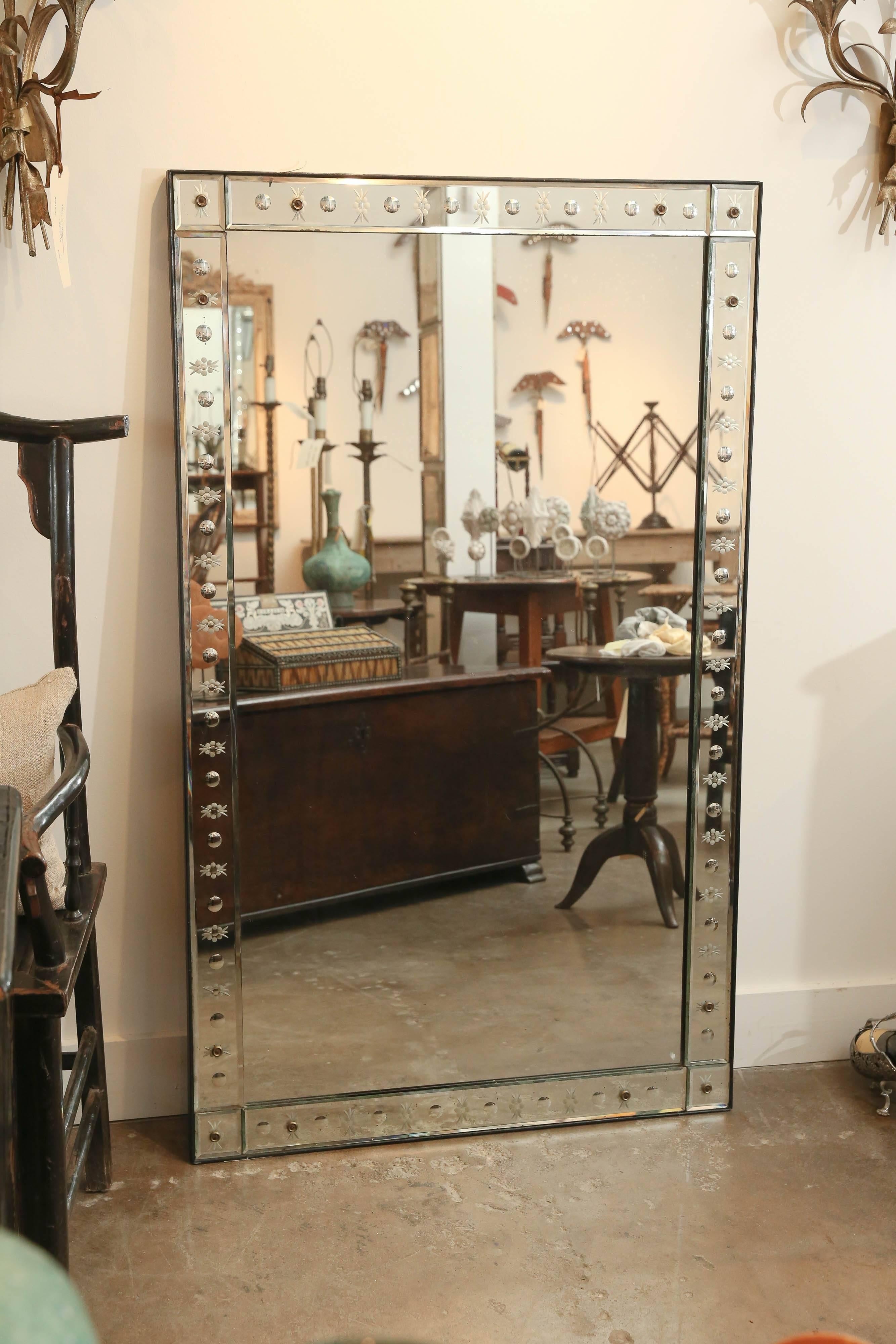 19th Century Venetian Mirror In Excellent Condition In Houston, TX