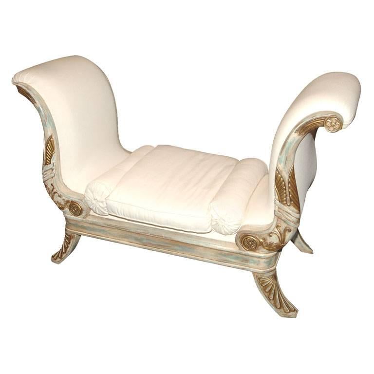 Italian Painted and Parcel-Gilt Chaise For Sale