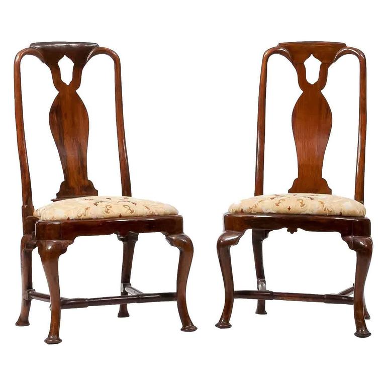 18th Century Queen Anne Side Chairs For Sale at 1stDibs