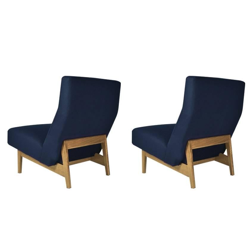 Pair of Floating Jens Risom Lounge or Slipper Chairs