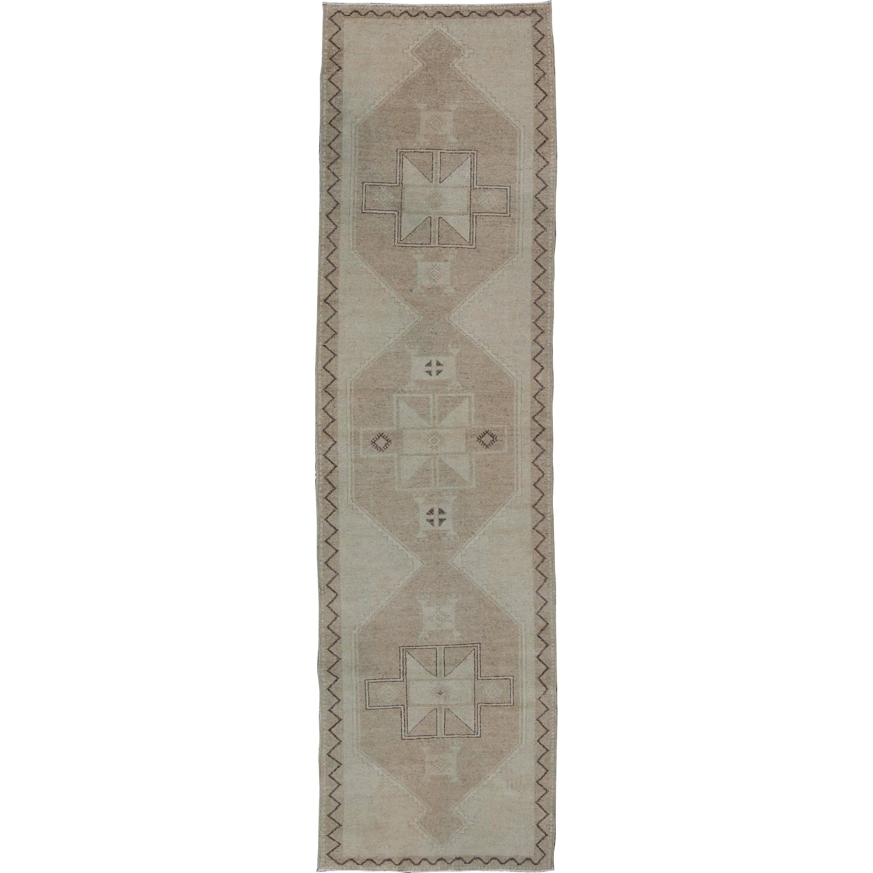 Vintage Oushak Runner with Neutral Colors, Taupe, Ivory, Tan and  Light Brown For Sale